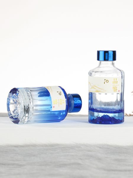 小酒瓶